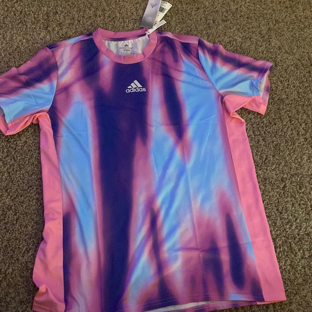 BRAND NEW WITH TAGS Men’s adidas short sleeve jersey